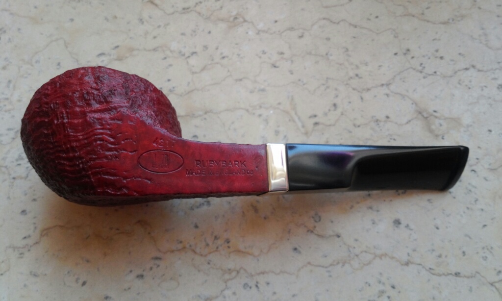 Dunhill Ruby Bark (4217) (2008)